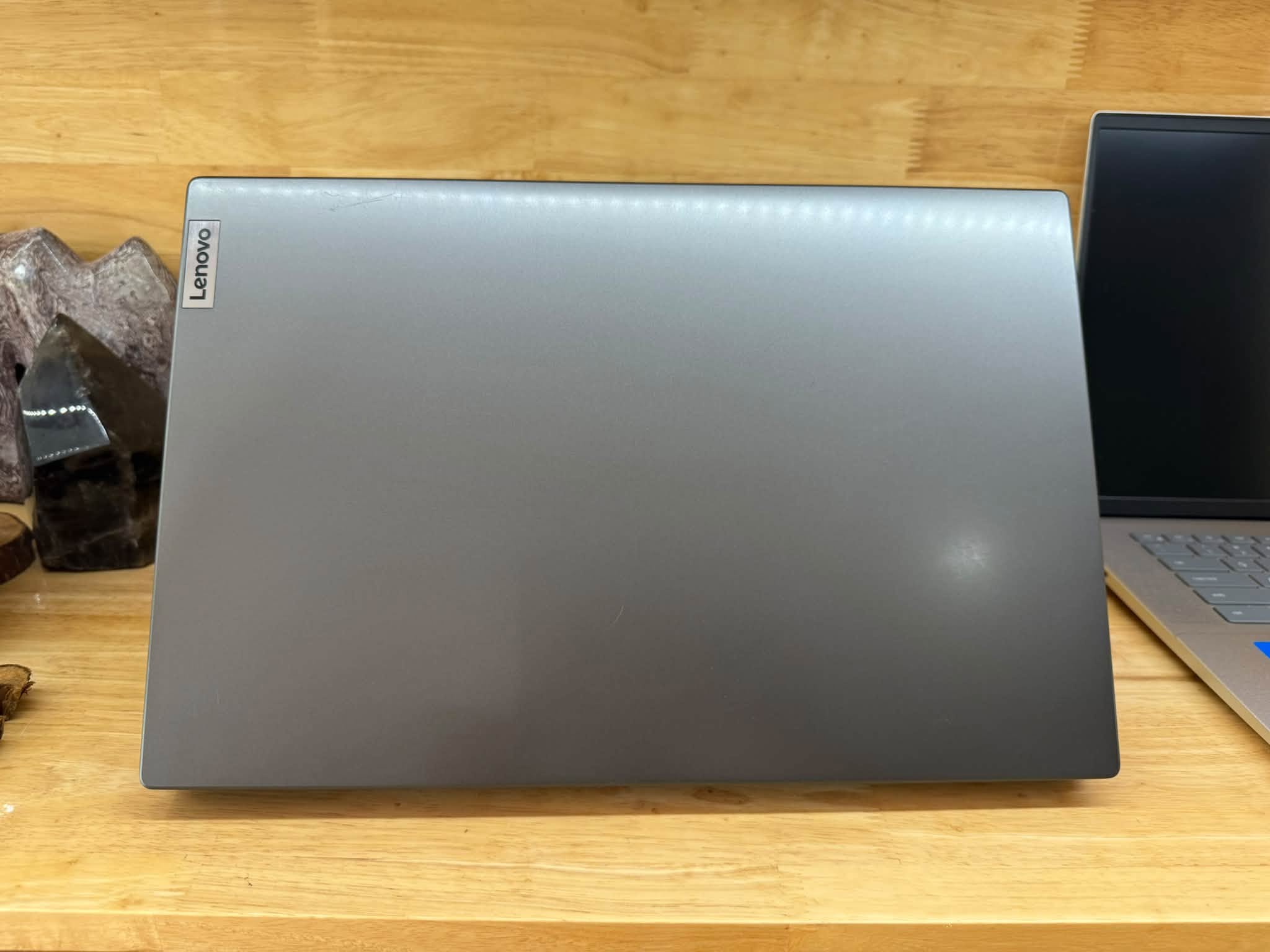 Lenovo V15 G4 IRU i5 13420H/16G/512/15.6FHD sx 2025