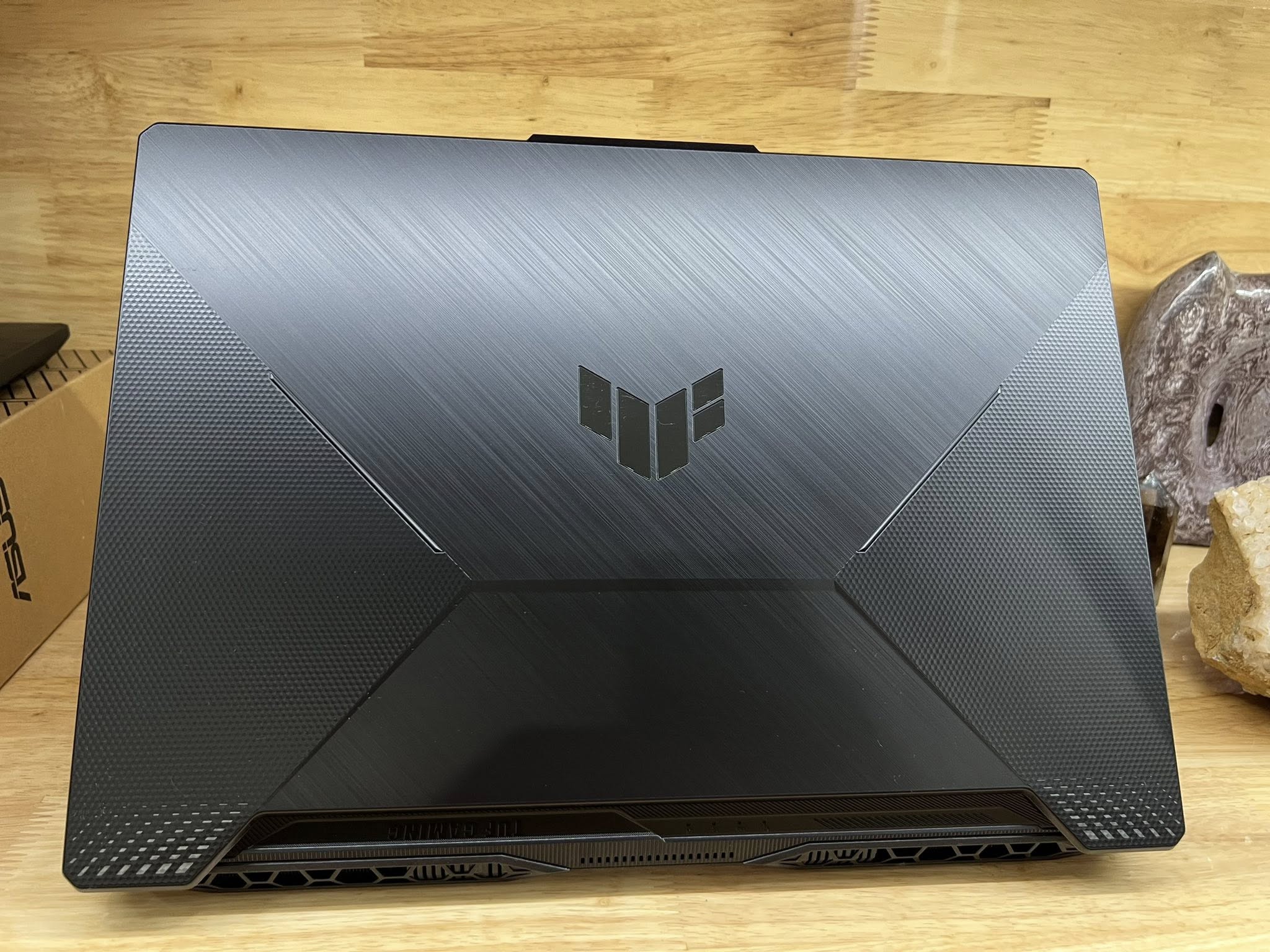Asus Gaming TUF FX506 i5 11400H/16G/512G/RTX 2050 4G/15.6FHD 144hz Máy 99% Máy BH hãng 01/2026