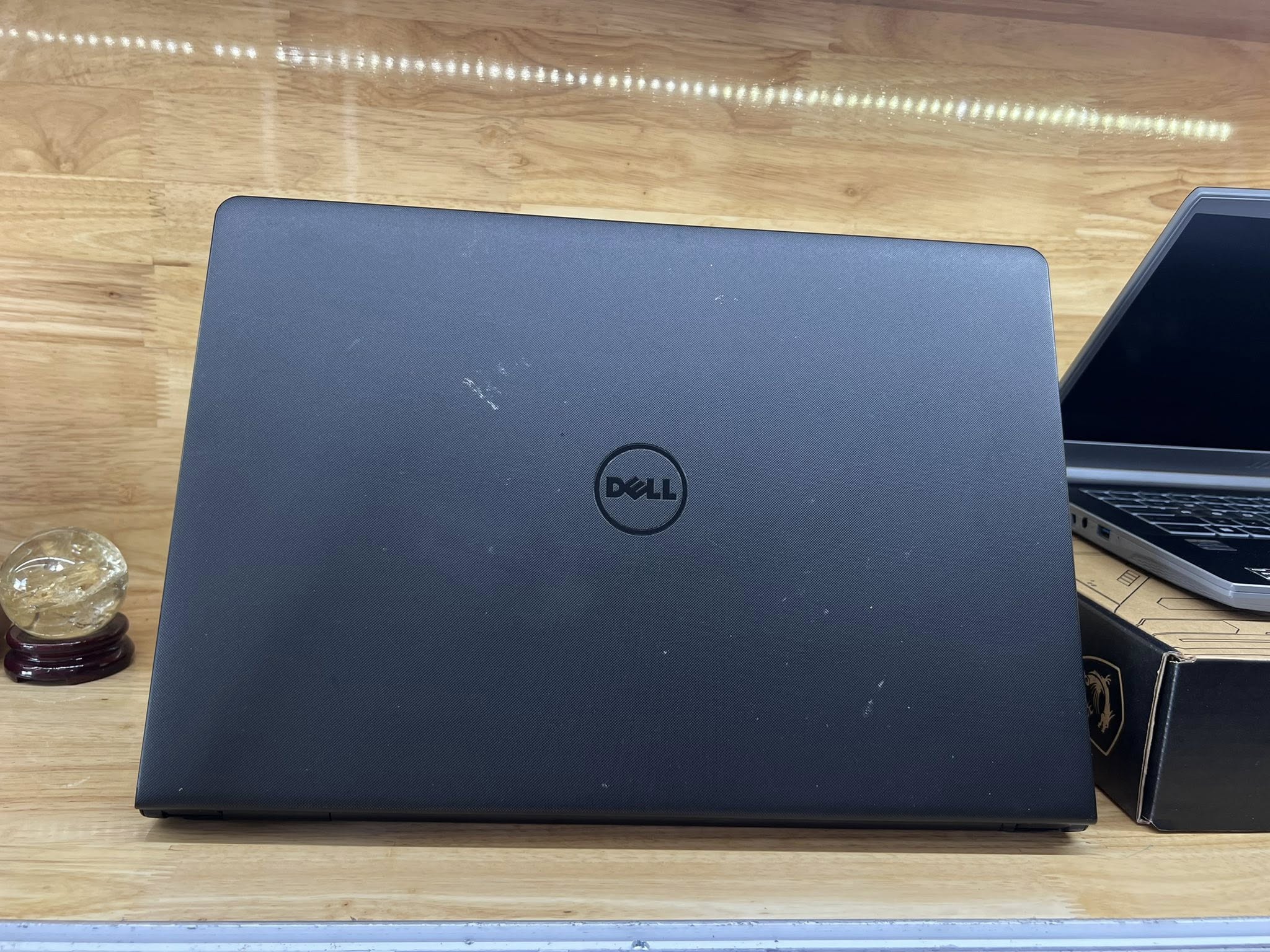 Dell 3558 i3 5005U/8G/128