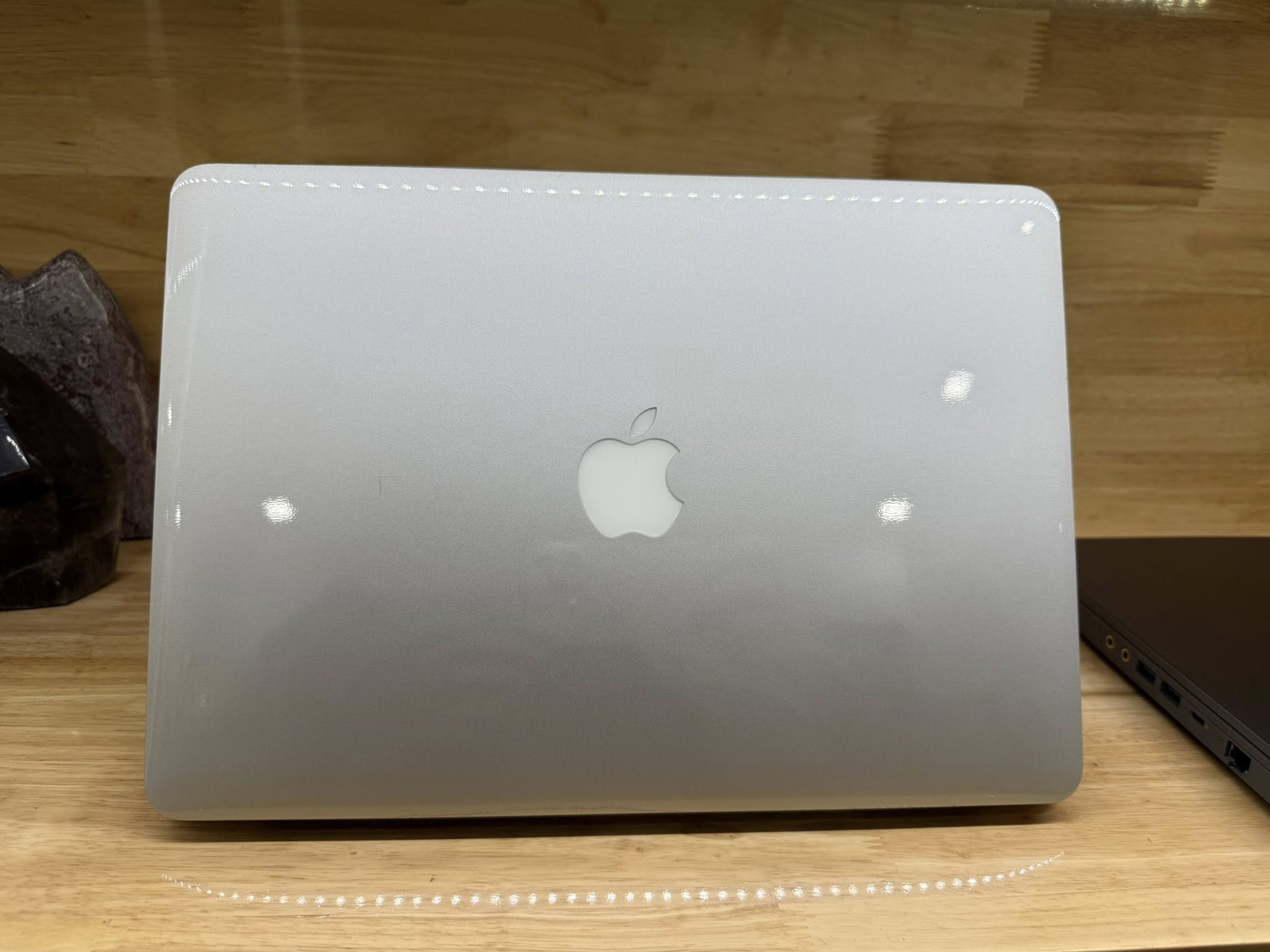 Macbook Air 2017 I5/8G/128G Máy 99%