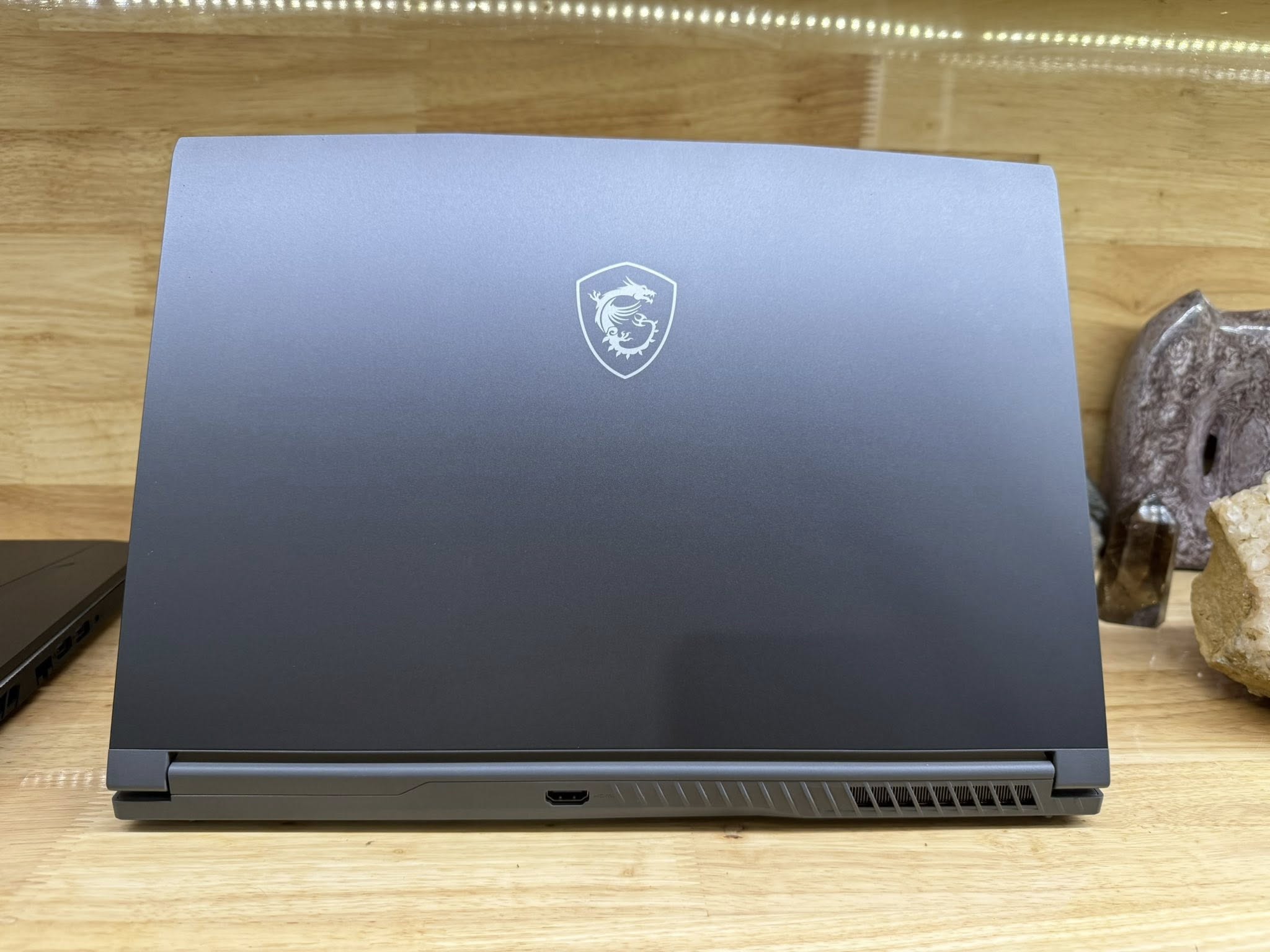 MSI Thin 15 i5 12450H/16G/512G/RTX 3050 4G/15.6 FHD IPS 144hz Máy 99,9%