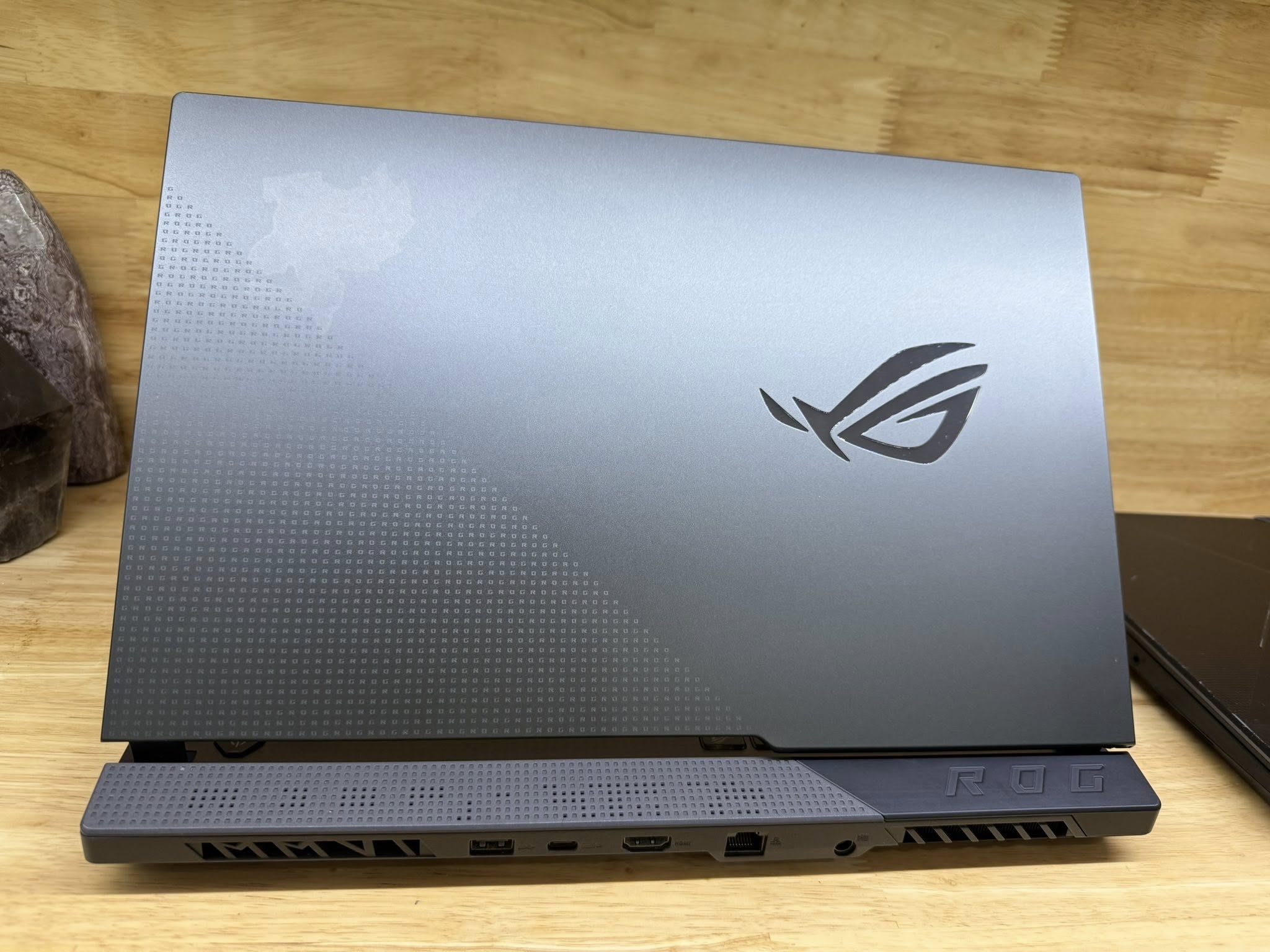 Asus Gaming ROGTRIX G513 Ryzen 7 4800H/16G/512G/RTX 3050Ti 4G/15.6FHD 144hz